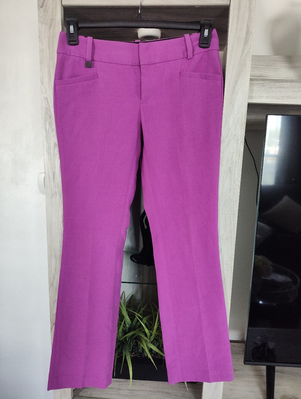 Calvin Klein Fuchsia Boot Cut Dress Pants SZ 0